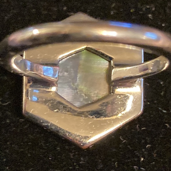 Chloe and Isabel mother of Pearl style fashion ring size 8 - Picture 5 of 10